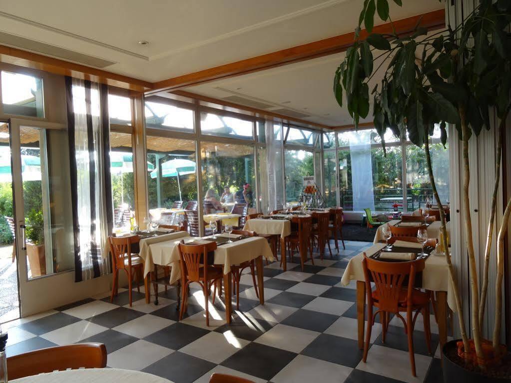 Hotel Du Grand-Pre Marly-le-Grand Exterior photo